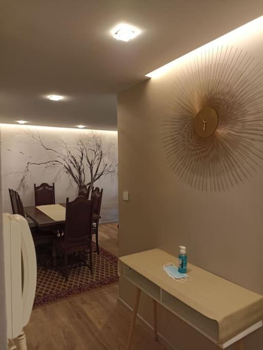Pfastatt Tres Bel Appartement Rez De Jardin Appart De 53M2. מראה חיצוני תמונה