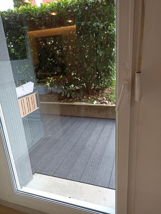 Pfastatt Tres Bel Appartement Rez De Jardin Appart De 53M2. מראה חיצוני תמונה